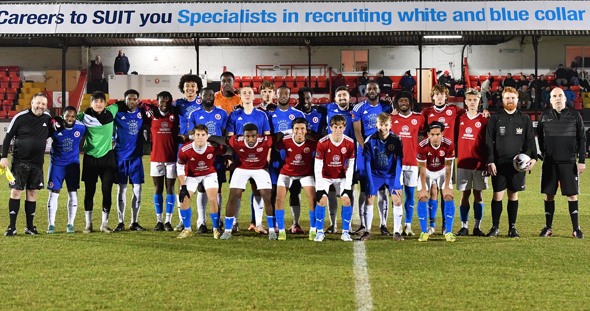 GALLERY / Welling United 8 Soccer Universities 0 Welling United
