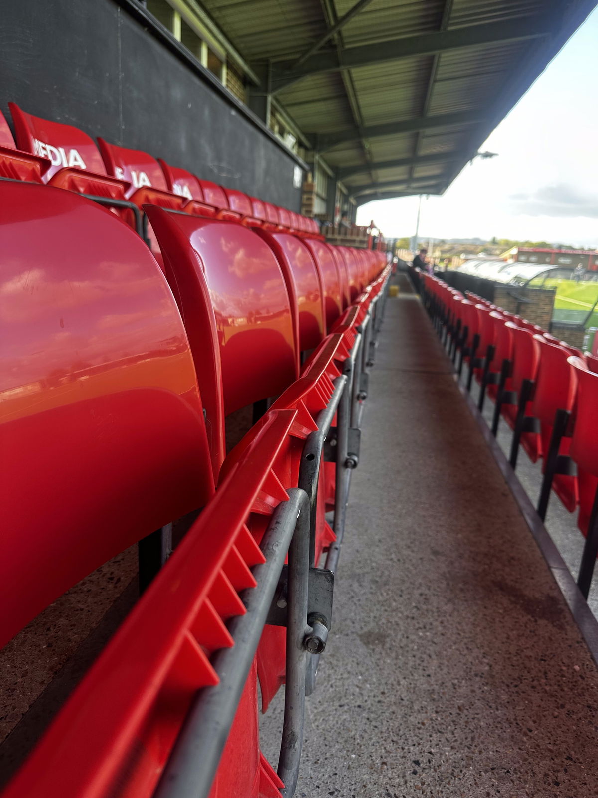 MATCH REPORT | Eastbourne Borough v Welling United – Welling United