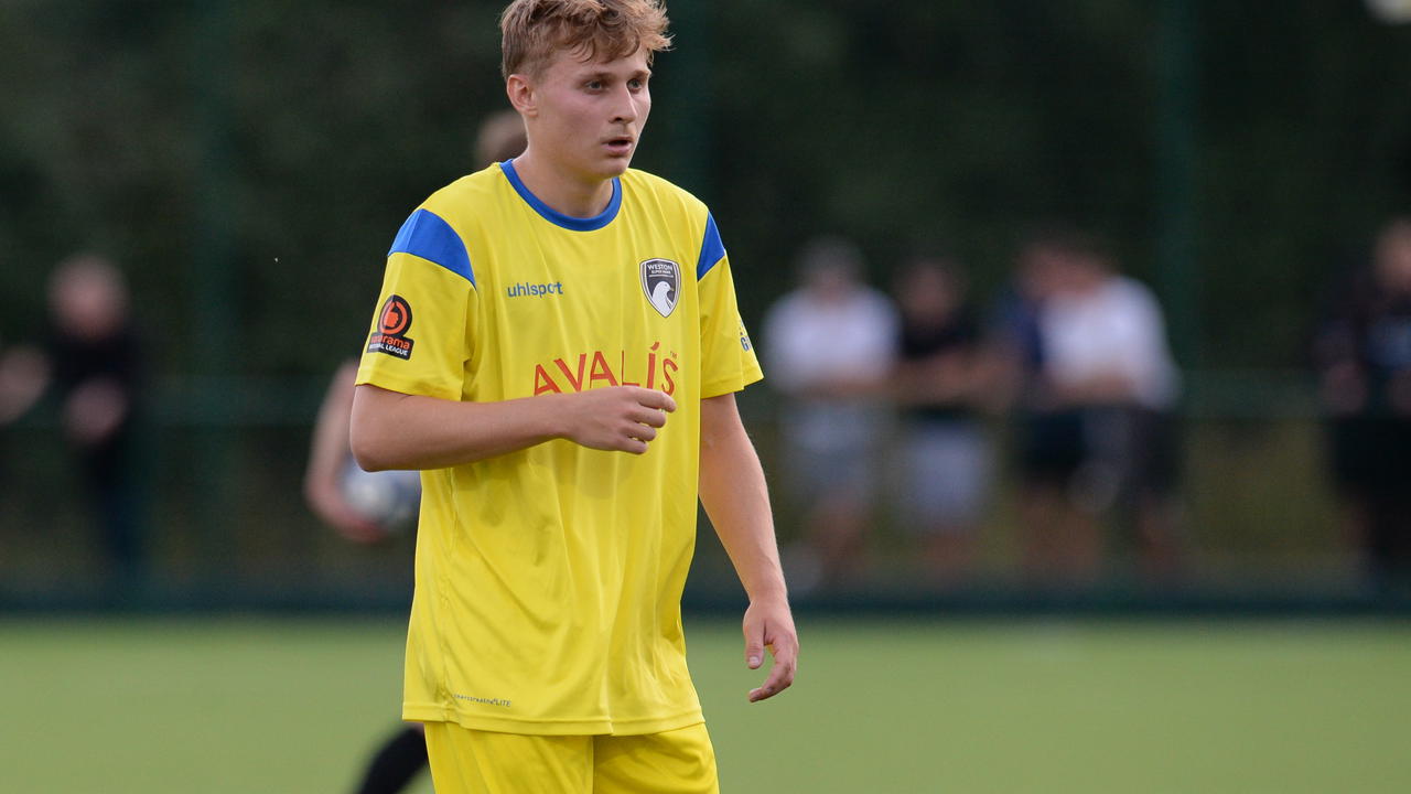 Read the full article - Freddie King joins Bridgwater United on loan