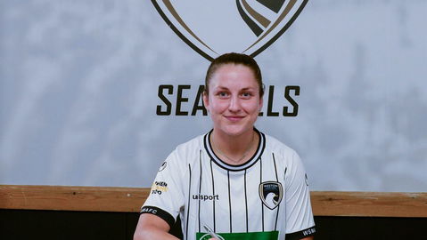 Read the full article - Hubbard signs