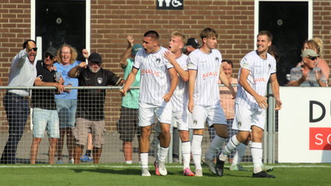 Read the full article - Skinner steps off bench to net Maidenhead winner