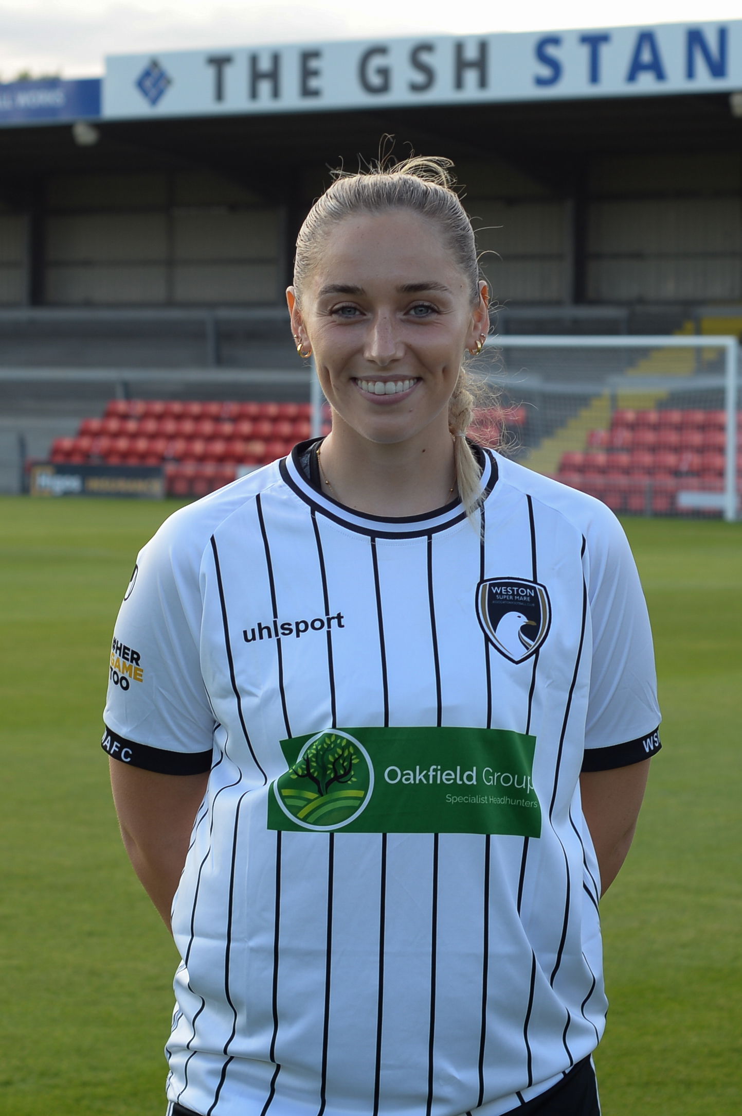 Profile photo of Hollie Golding