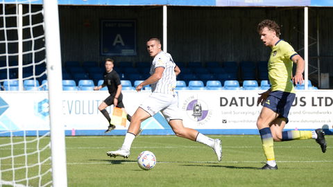 Read the full article - Skinner recalled by Bristol City