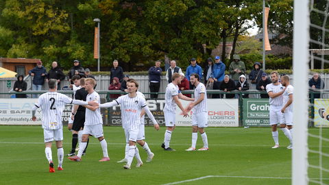 Read the full article - Gallery: AFC Totton 3 – 1 WsM AFC