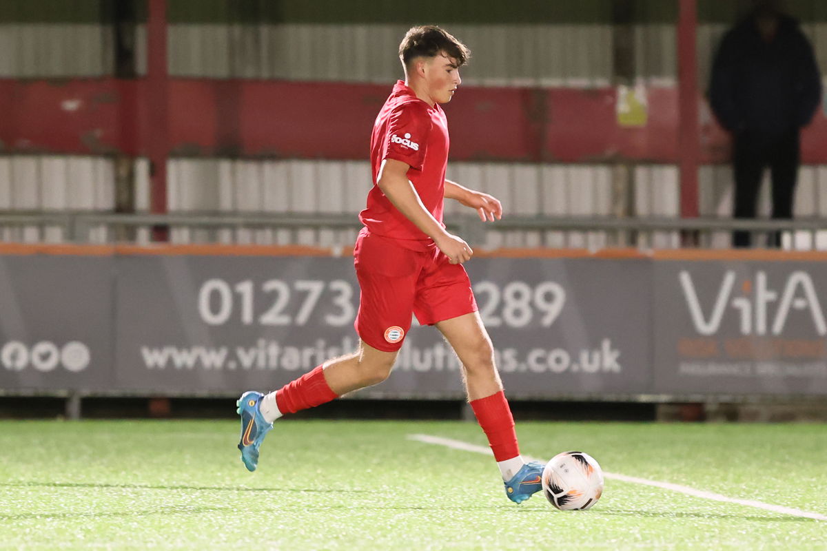 Report U18s Victorious in League Opener Worthing FC